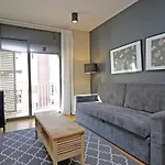 AinB Eixample - Entença Apartments